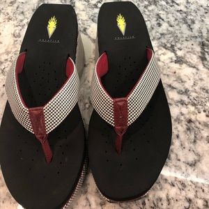 Volatile houndstooth sandals